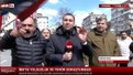 Canlı Yayın Sırasında Akit TV Ekibine Saldırı. Ekrem İmamoğlu İçin Toplananlar Muhabire Tepki Gösterdi