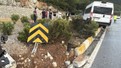 Bodrum’da servis minibüsü ile otomobil çarpıştı: 16 kişi yaralandı