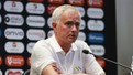 Mourinho yüzünden Fenerbahçe'den ayrılıyor. Yeni sözleşme uzatmıştı. Forma bulamıyorum gitmek istiyorum dedi