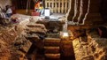 Betonun altında ortaya çıktı! 400 yıllık ve mühürlü