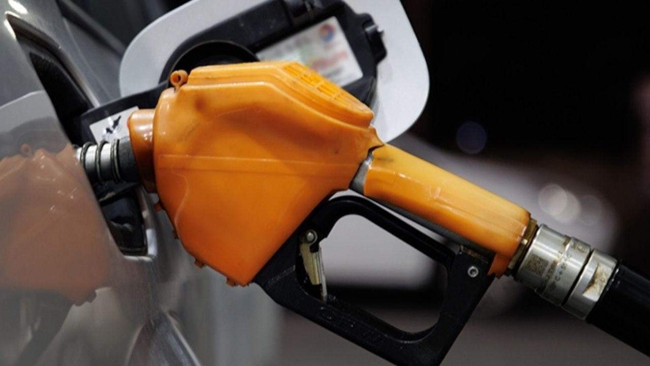 Akaryakıtta tabela değişti: Benzine zam geldi! İşte 27 Ağustos 2025 güncel benzin, motorin ve LPG fiyatları...
