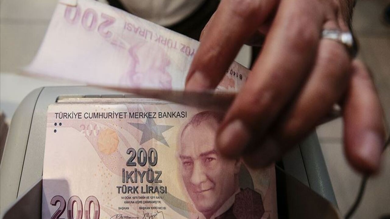 Memur ve asgari ücretliler! Bölgesel asgari ücret ve memurlara ek tazminat çağrısı
