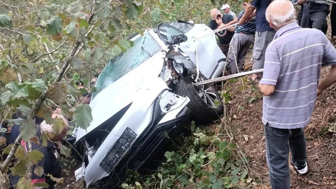 Giresun'da feci kaza: Araç dere yatağına yuvarlandı, ölü ve yaralılar var