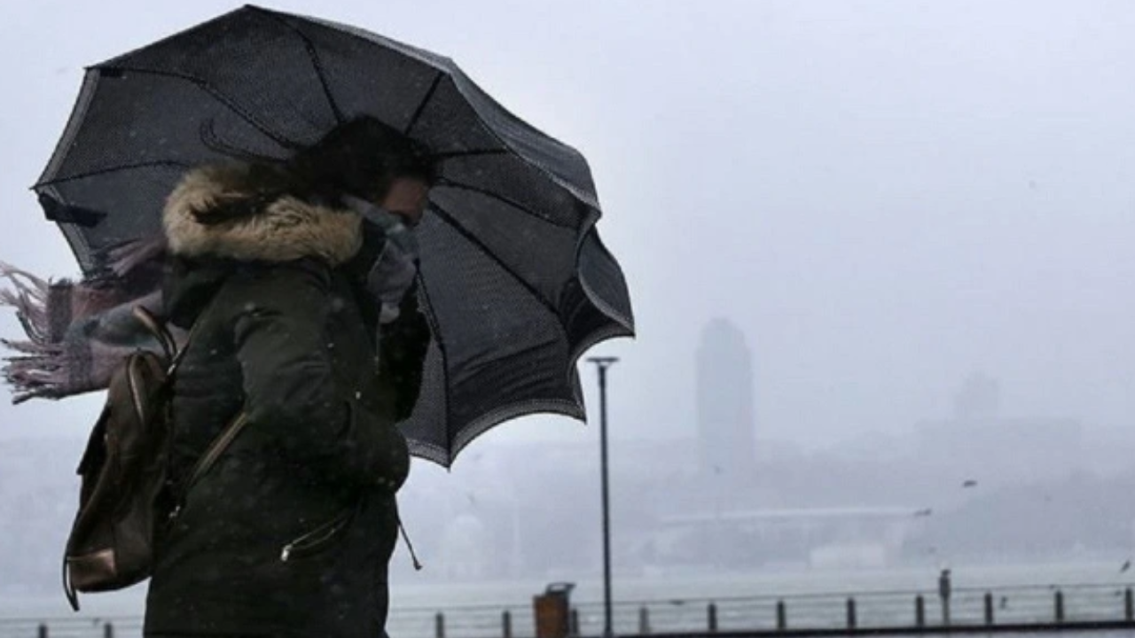 22 ile sarı kodlu uyarı! Dikkat diyerek uyardı: Beklenen yağış geldi