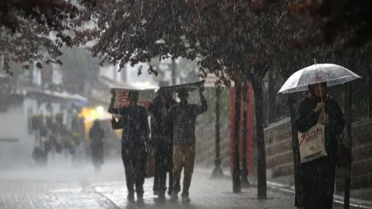 Soğuk hava geliyor: Meteoroloji'den kuvvetli sağanak ve kar alarmı!