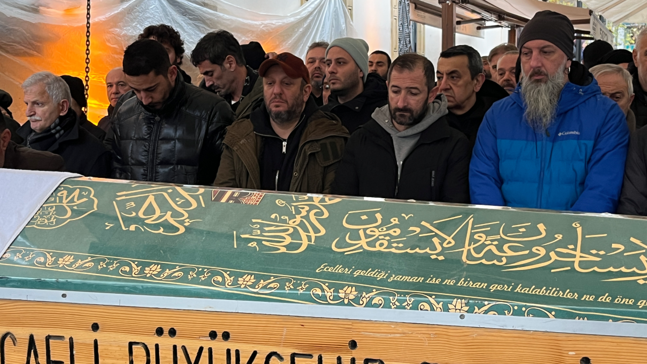 Ünlü oyuncuyu yıkan ölüm! Baba acısıyla sarsıldı