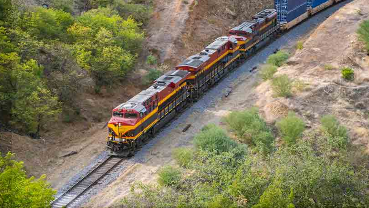 Korkunç tren kazası! 13 ölü, 98 yaralı
