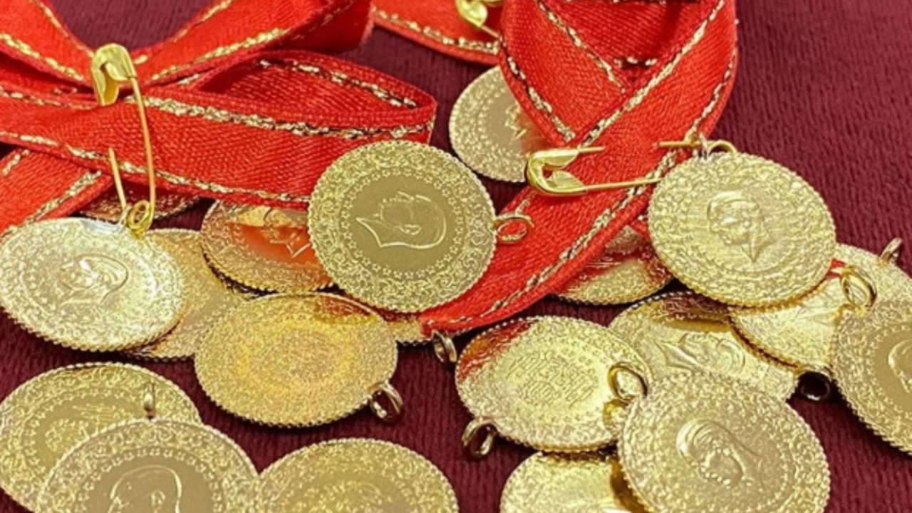 Sarı şimşek haftaya nasıl başladı? Rekora koşuyordu: Altın zirveden döndü