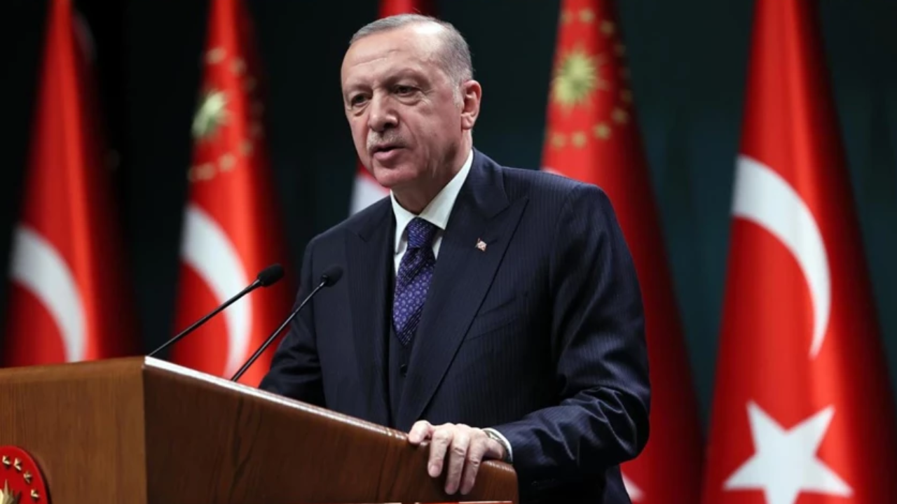 Erdoğan'dan Mehmetçiğe yeni yıl mesajı! "Teröre müsaade etmeyeceğiz"