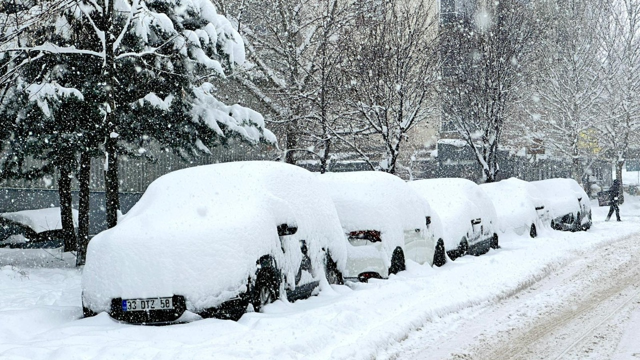 O ilde eğitime 'kar' engeli!