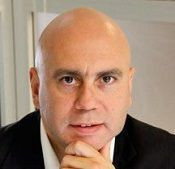 Kadroya 2 yeni yazar kattı! - Resim : 2