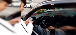 Esenyurt'ta ilginç anlar kamerada: Damattan pos makinesi ile böyle  bahşiş aldı
