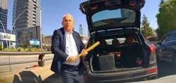 Ankara'da trafikte yol tartışması! Beyzbol sopasıyla üstüne yürüdü