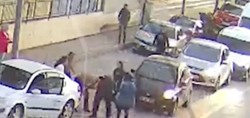 Erzincan'da hayat kurtaran müdahale: Boğazına yiyecek takılan bebek, Heimlich manevrası ile kurtarıldı