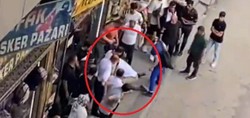 Sokak ortasında yere yığıldı, kalp masajıyla hayata döndü! O anlar saniye saniye kameraya yansıdı