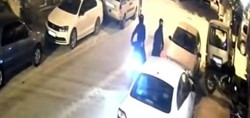 Motosikletle gelip motosiklet çaldılar! Esenyurt'ta motosiklet hırsızlığı kamerada