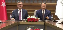 İletişim Başkanlığı'nda görev değişimi! Fahrettin Altun görevini Prof. Dr. Burhanettin Duran'a devretti