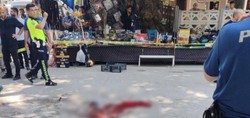 Cami bahçesine kan aktı! Gözünü kırpmadan çıkanlara ateş açtı
