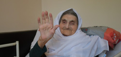 Torununun torununa kadar uzanan hikaye! Hatice nine 106’ncı doğum gününü kutladı