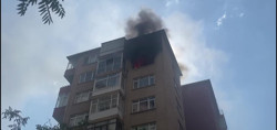 Kadıköy’de 11 katlı binada yangın! Anne ve iki çocuğu dumandan etkilendi