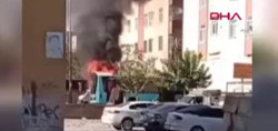 Belediye otobüsü alev alev yandı