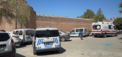 Bursa'da tarihi surların dibinde ceset bulundu