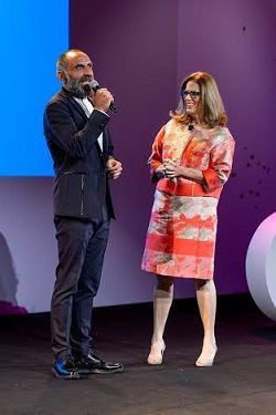 Türkiye'de ekran macerası bitti, Amerikan televizyonunda başlıyor - Resim : 2