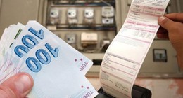 Elektrik faturasında adı soyadı yazan herkesi ilgilendiriyor: Faturası 130 TL'den yüksek gelenler dikkat. Hemen faturanızla birlikte PTT'ye gidip paranızı alabilirsiniz. Merakla beklenen fatura destek ödemeleri başladı