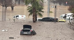 Şanlıurfa ve Adıyaman'da kare kare sel felaketi. Sağanak yağış deprem bölgesinde ikinci felaketi yaşattı: Çok sayıda ölü ve yaralı var