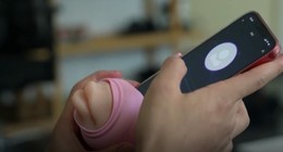 Öpüşme makinesi yaptılar. Uzak mesafe ilişkileri için çiftlere büyük müjde: 38 dolara satılıyor ve büyük talep var