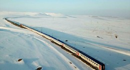 Doğu Ekspresi'ne büyük ilgi. Dünyanın trenle seyahat edilecek 4 rotasından biri olan Turistik Doğu Ekspresi, 86 seferde 20 bin 936 yolcu taşıdı