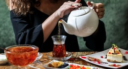Ramazan ayını kendinize zehir etmeyin: Bunları yaparsanız reflü ağrısı çekmeden uyuyabilirsiniz! Ramazan'da tüketirken iki kere düşünmelisiniz...