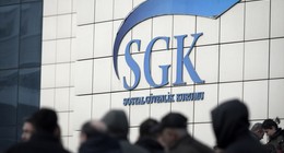 EYT başvuru sayısında rekor. Yasadan yararlanmak isteyenlerin sayısı 1.5 milyona yaklaştı: SGK'larda kapasitenin kat kat üstünde işlem yapılıyor