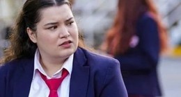 5 ayda 35 kilo verdi, sütyensiz pozlarıyla yürek hoplattı! Duy Beni dizisinin Emine'si Lydia Cemre Özşişman nasıl kilo verdi?