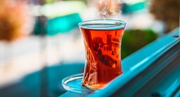 Siyah çayı biten Tarım Kredi'ye baksın: 1 kilo siyah çay fiyatı dipte. Elini çabuk tutan indirimi yakalayacak