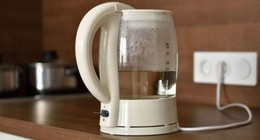 Otelde kettle kullanırken dikkat. Gerçekler ifşa oldu. Odalardaki su ısıtıcıları bakın hangi amaçlarla da kullanılıyormuş