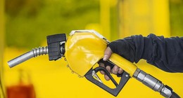 Cumartesi günü akaryakıt fiyatları güncellendi! Benzin, motorinde tabela değişti! İşte güncel benzin,  motorin ve LPG fiyatları...