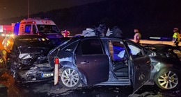 Beykoz TEM Otoyolu'nda gece yarısı zincirleme kaza! Ortalık savaş alanına döndü; çok sayıda yaralı var