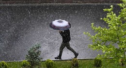 Meteoroloji 7 kenti uyardı! Dışarı çıkmayın kuvvetli geliyor