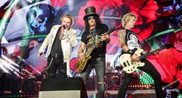 Rock grubu Guns N’ Roses, Mattia Ahmet Minguzzi’yi andı
