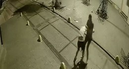 İstanbul'da korkunç olay! Önce bıçakladı ardından soydu