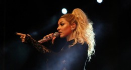 Hadise'den sevenlerini korkutan paylaşım