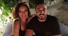 Ezgi Mola ve eşi Mustafa Aksakallı boşanıyor! O paylaşımla duyurdu