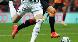 Galatasaray’ın eski kaptanı: Beşiktaş’ta oynamak istiyorum