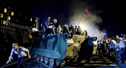 FETÖ'nün darbe girişiminin üzerinden 9 yıl geçti: 15 Temmuz'da neler yaşandı?
