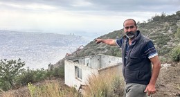 Gökten başlarına taş yağdı! Neye uğradıklarını şaşırdılar… İşte o anlar…