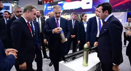 Dışişleri Bakanı Fidan, IDEF 2025’i ziyaret etti