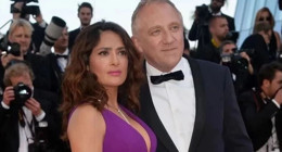 Salma Hayek'ten bikinili dans şov! Genç kızlara taş çıkardı