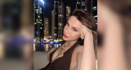 Devrim Özkan'dan cesur tatil pozları! Bakan bir daha baktı