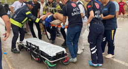 Bisikletten düştü! Bacağına direksiyon saplandı